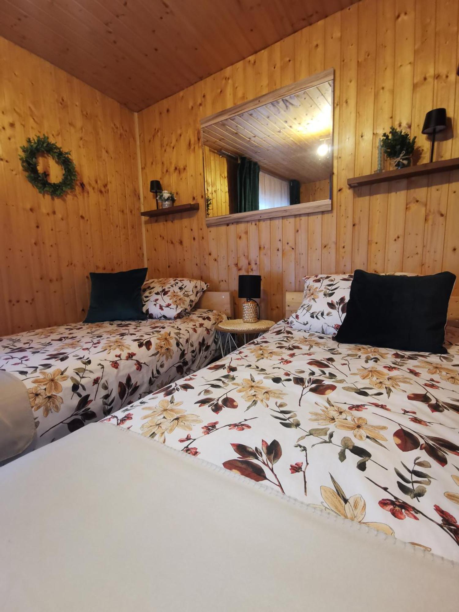 Eden Villa Sedziszowa Bagian luar foto