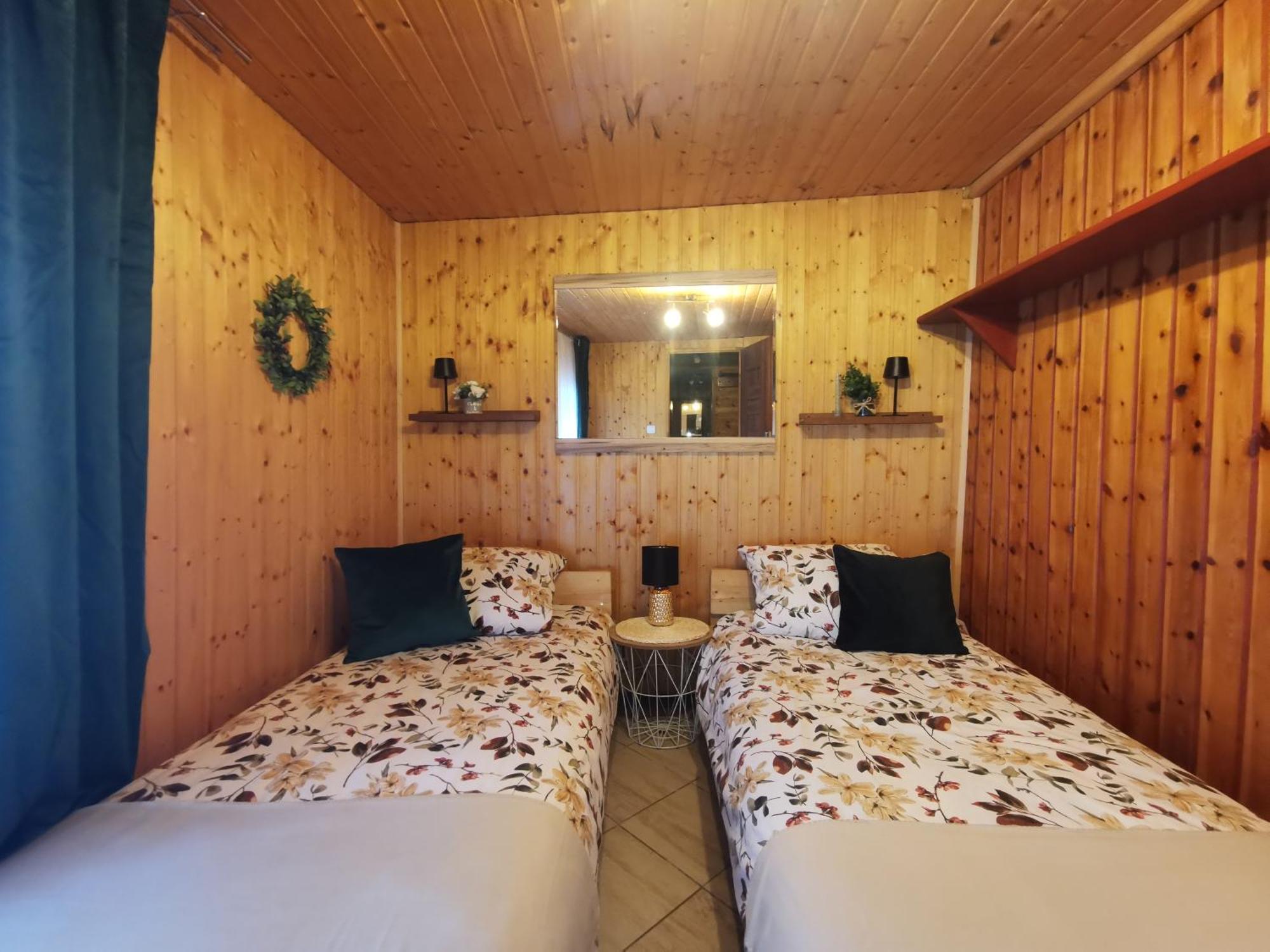 Eden Villa Sedziszowa Bagian luar foto