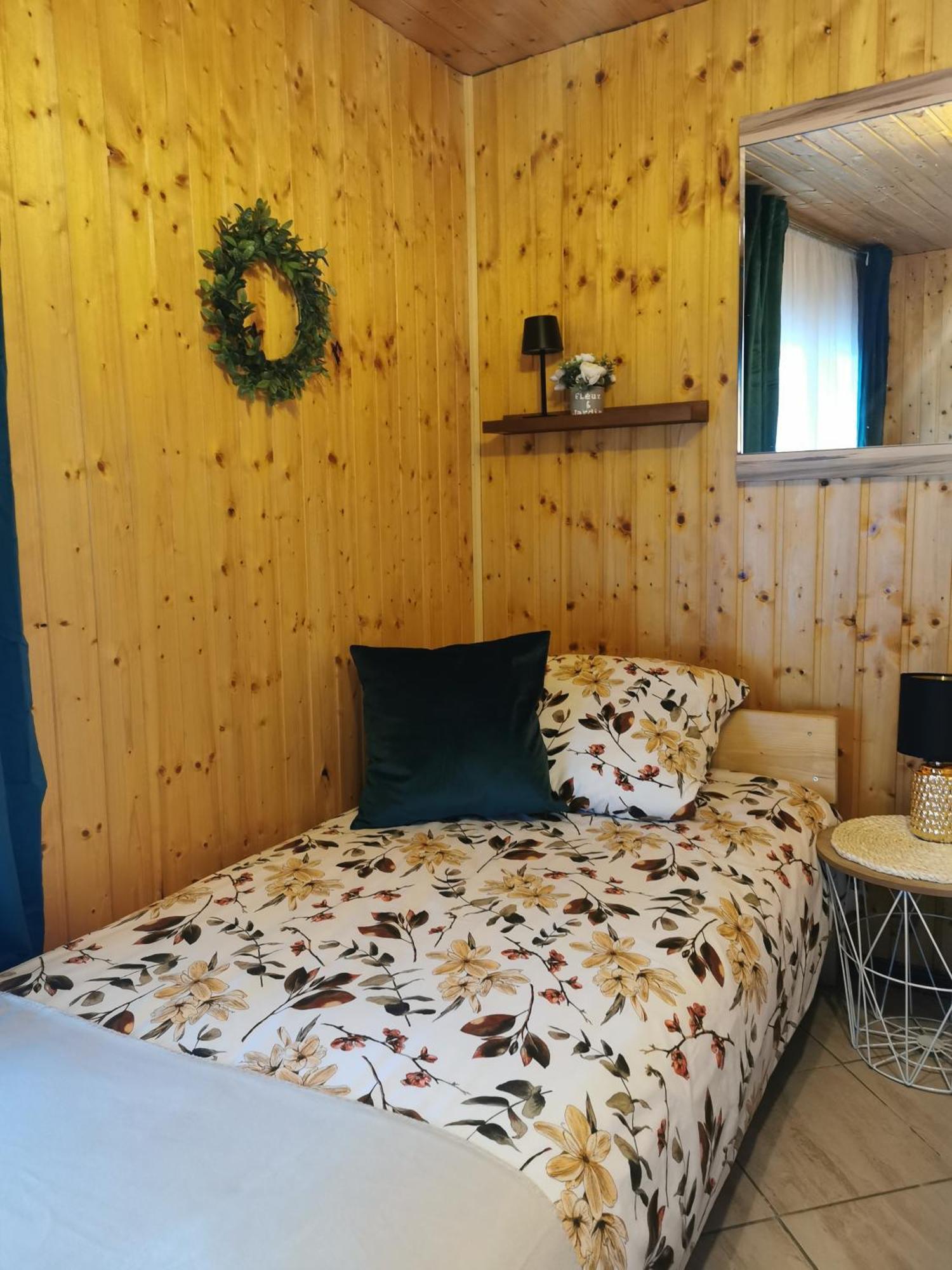 Eden Villa Sedziszowa Bagian luar foto